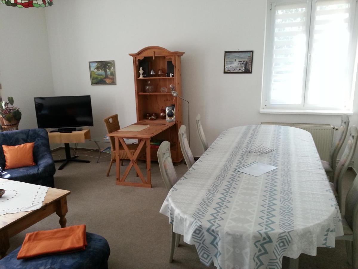 Grosse Wohnung Nossentiner Huette Bagian luar foto